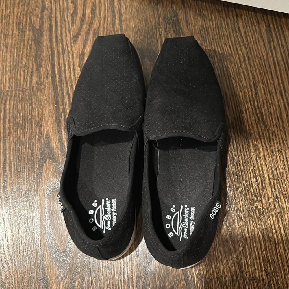 Worn Once Bob’s From Skechers Memory Foam Size 9 - image 3